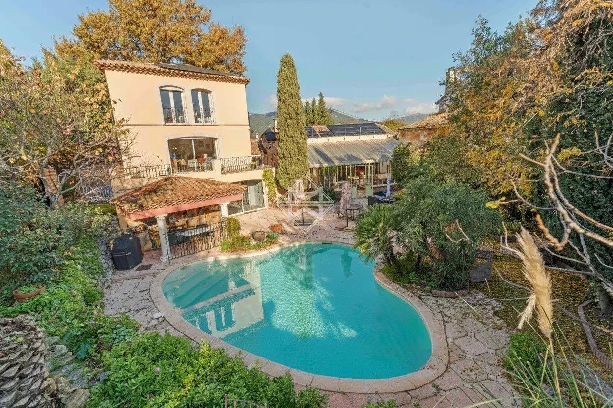 Maison à vendre, 300m², Toulon