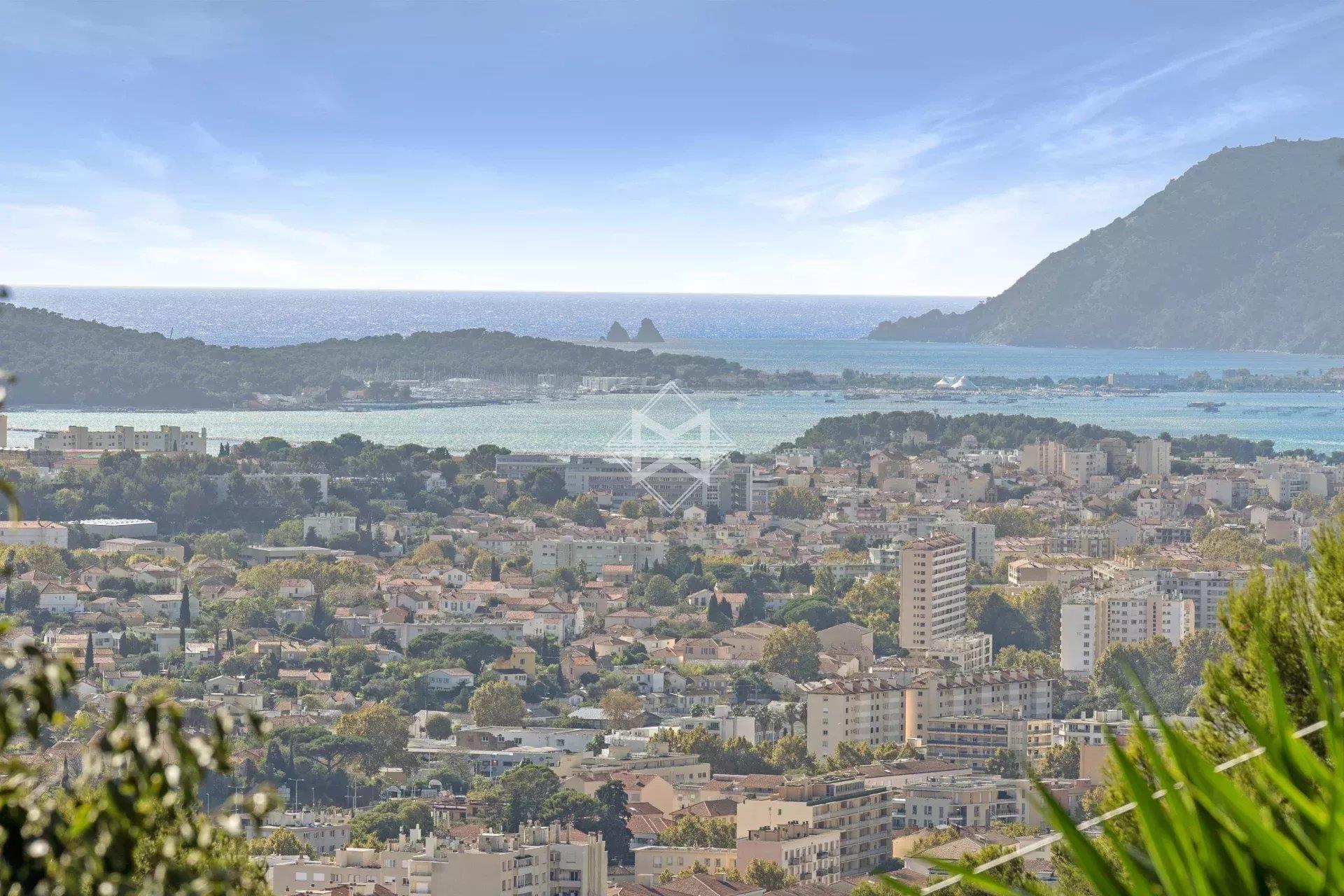 Maison à vendre, 300m², Toulon