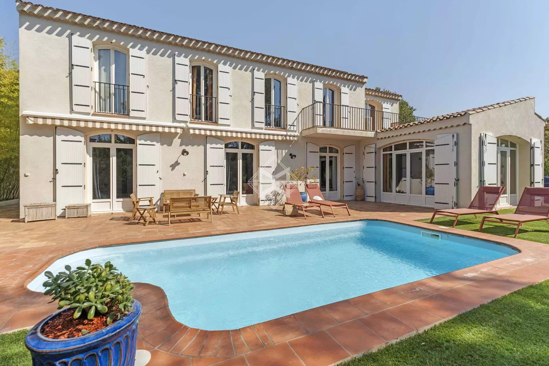 Maison à vendre, 280m², Toulon
