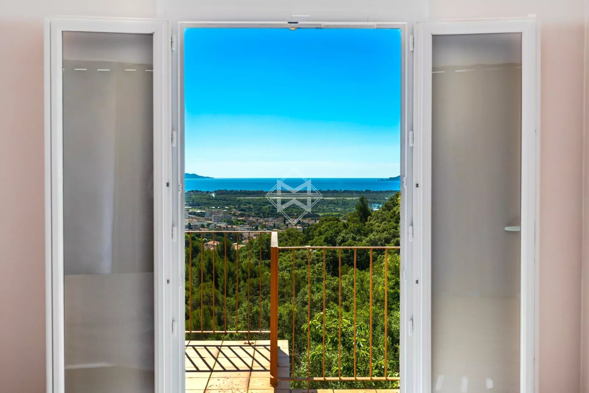 Maison à vendre, 136m², Hyères