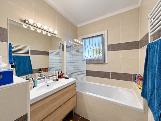 Maison 4 pièces 110 m² · à Béziers · 110 m² · 329 000 €