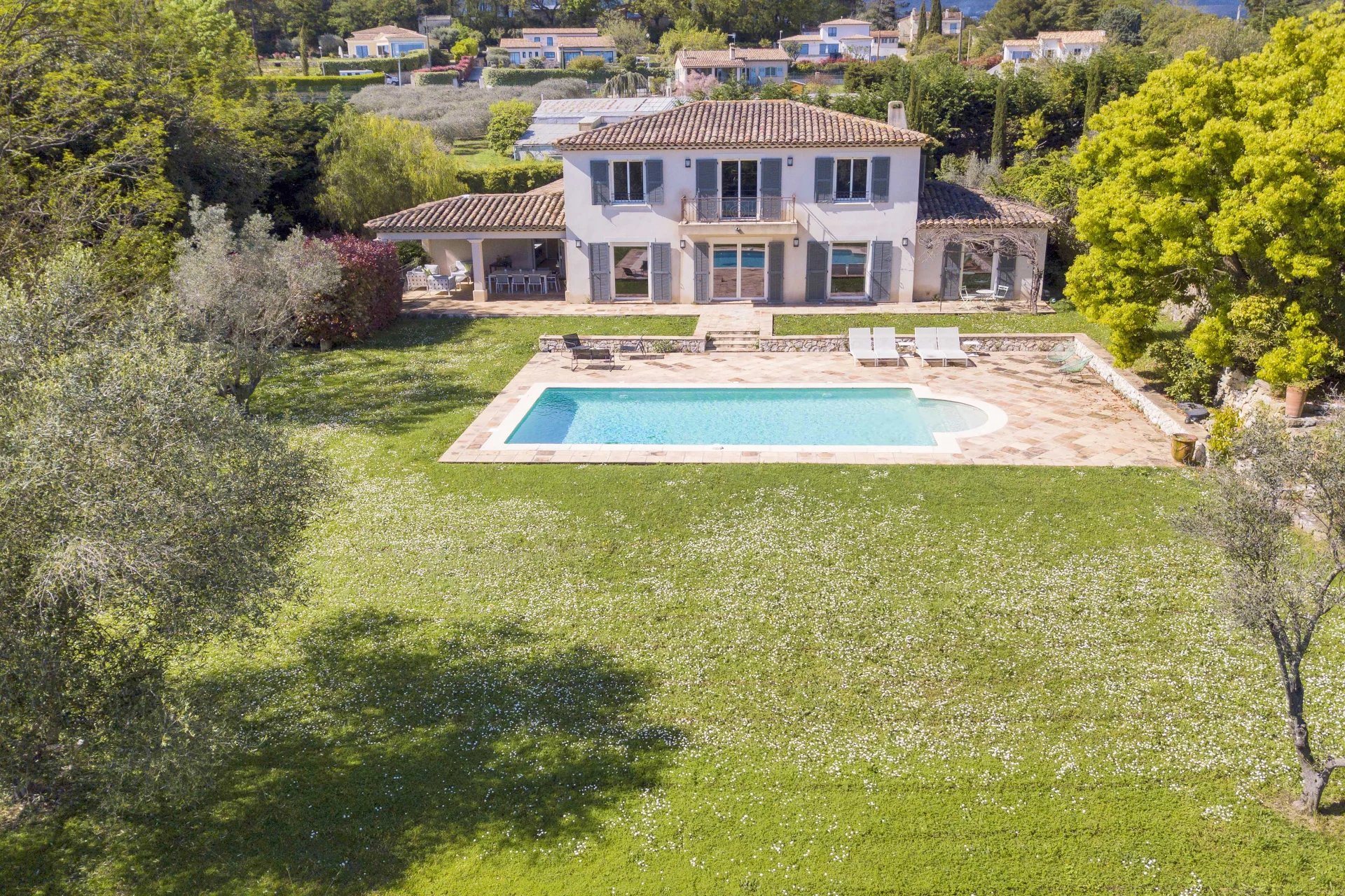 Maison à vendre, 240m², Valbonne