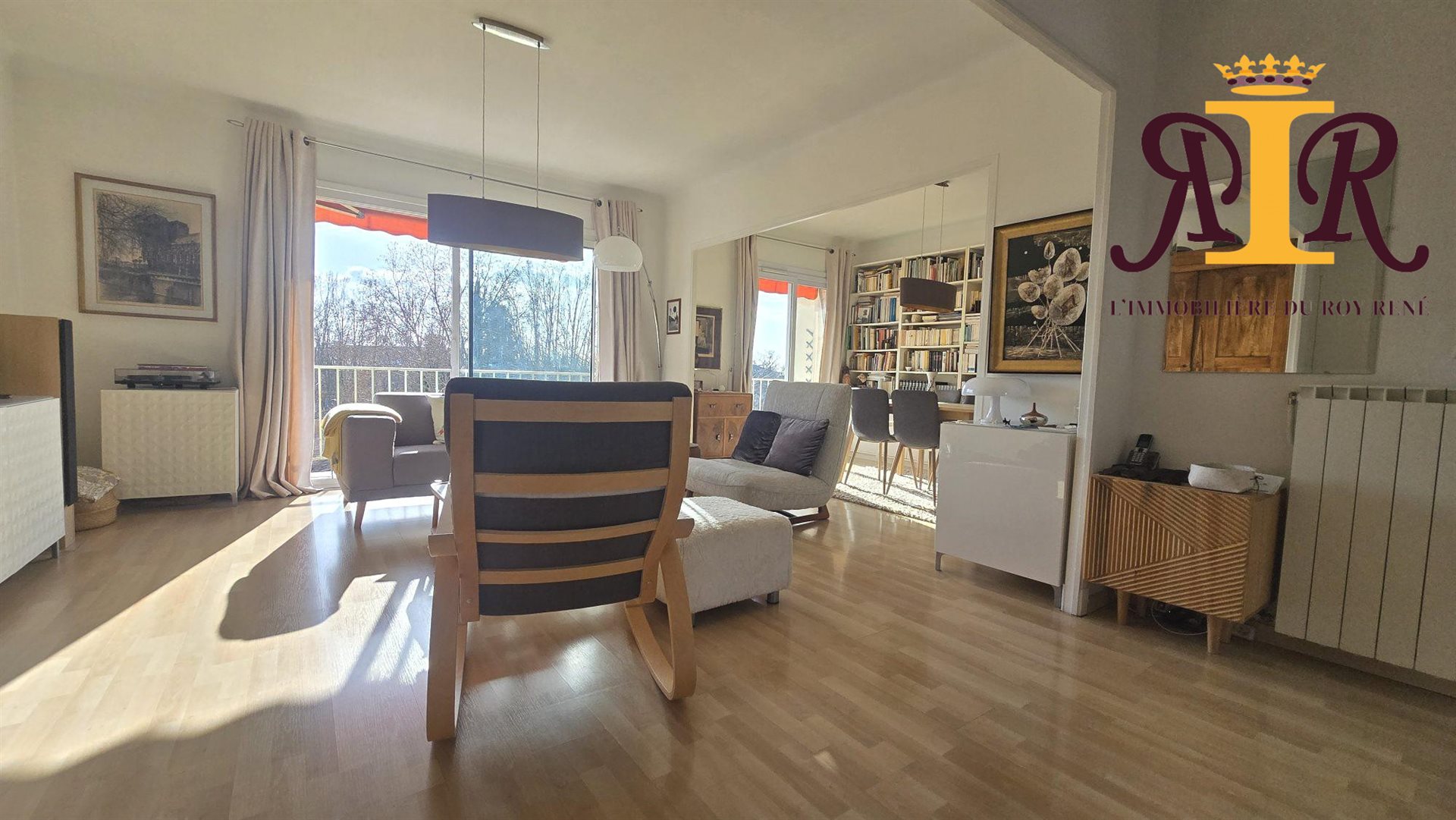 Apartment in Aix-en-Provence, Cuques - Plus