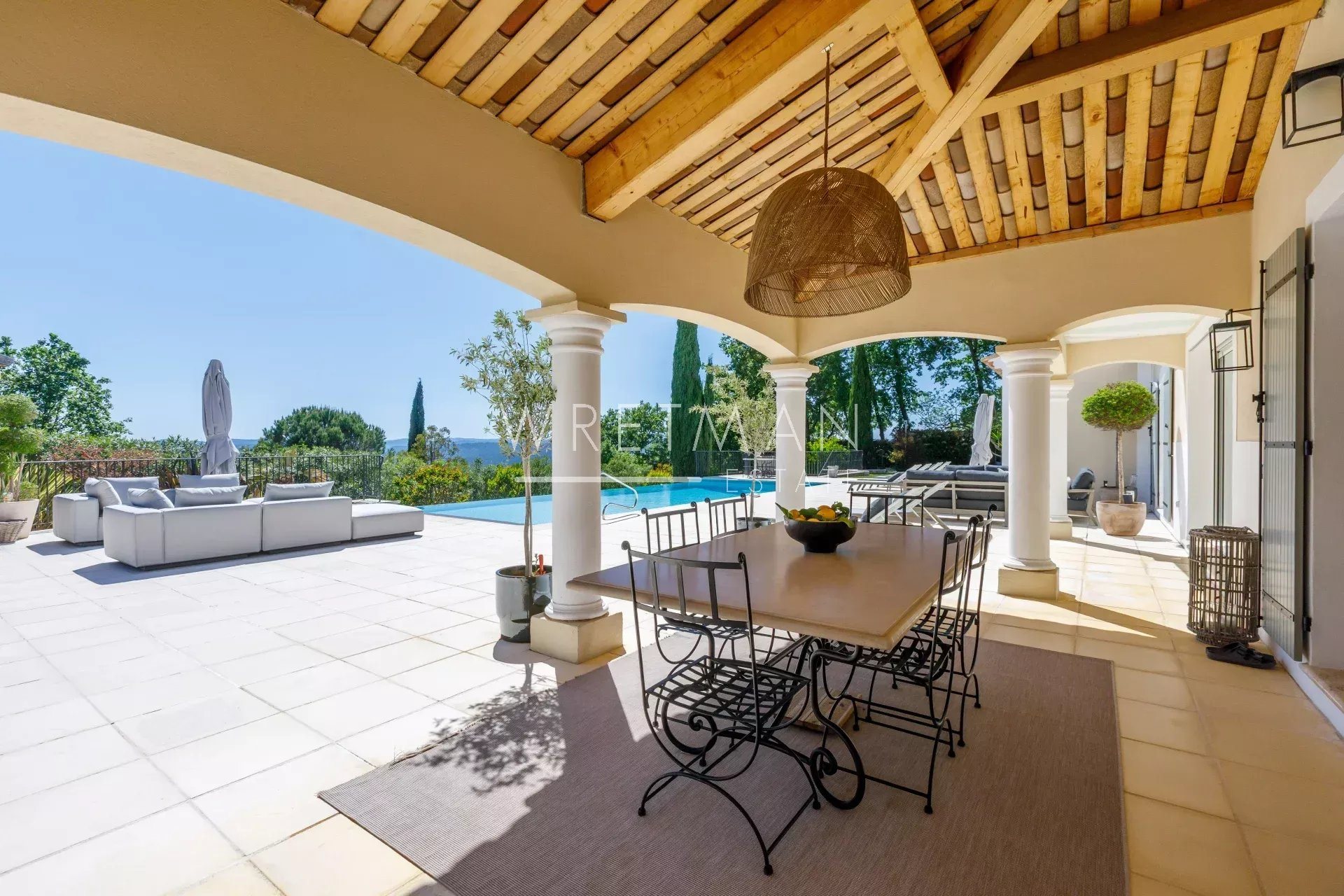 Maison à vendre, 243m², Montauroux
