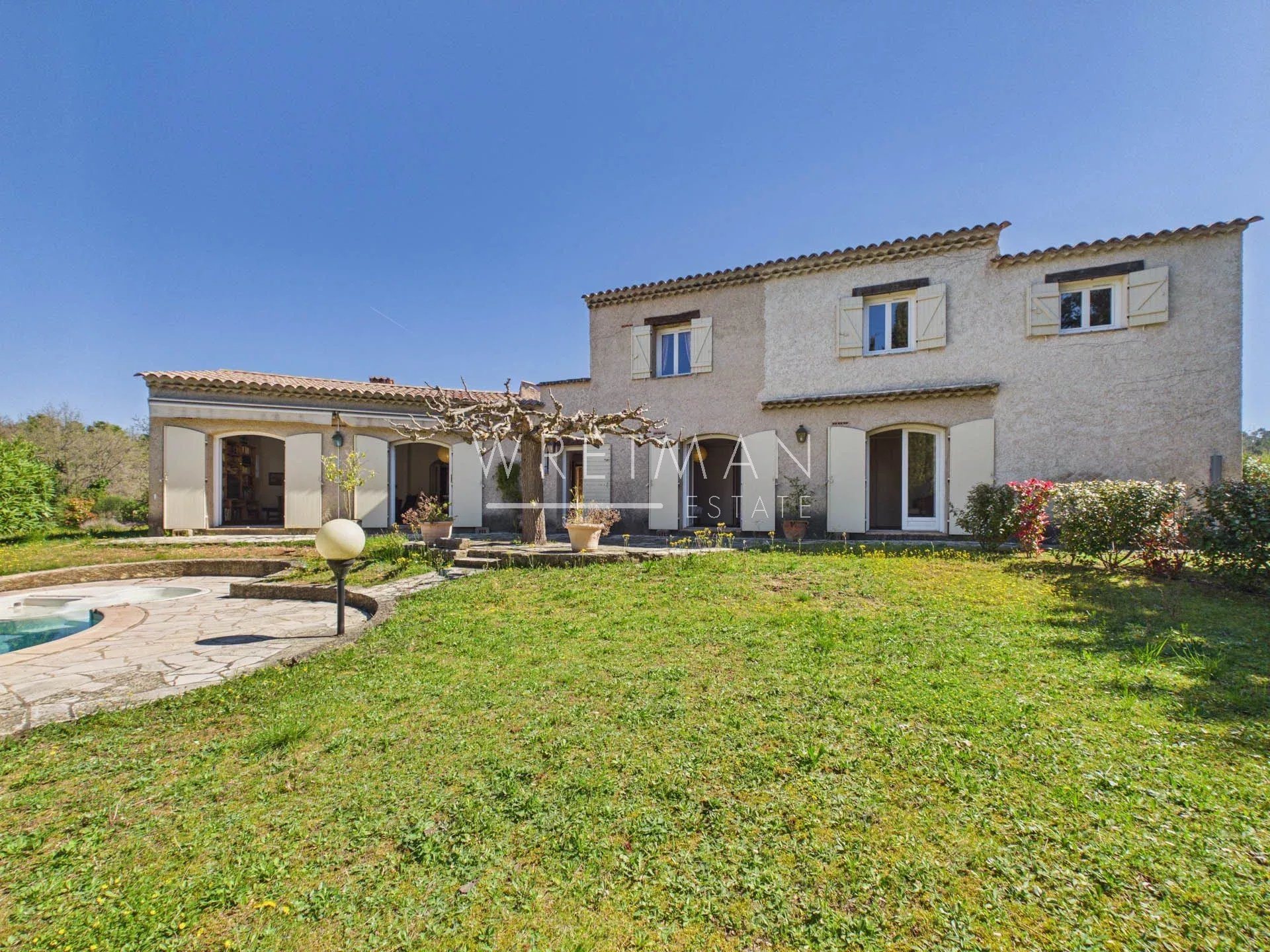 Maison à vendre, 233m², Montauroux