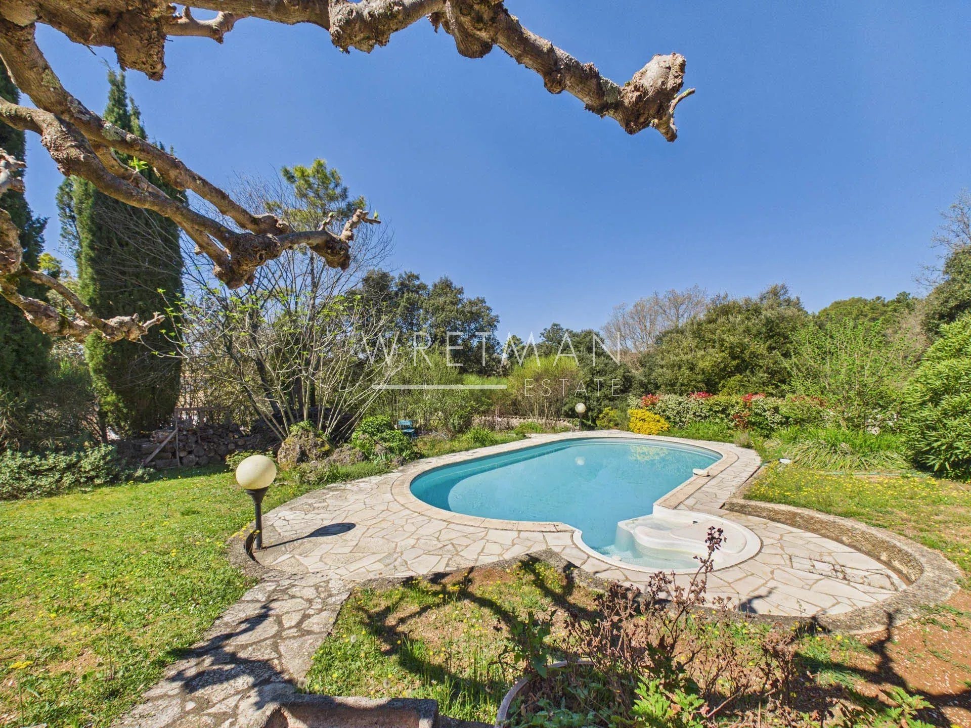 Maison à vendre, 233m², Montauroux