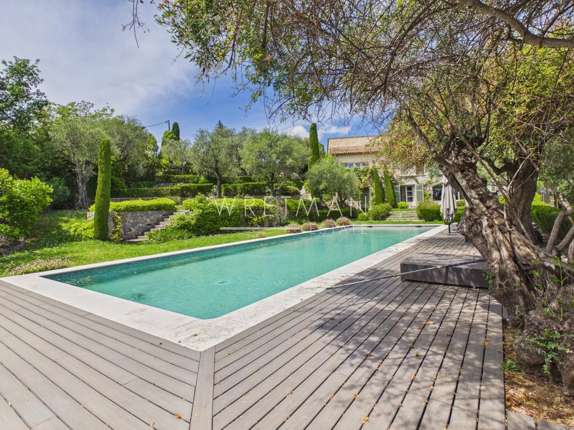 Maison à vendre, 338m², Châteauneuf-Grasse