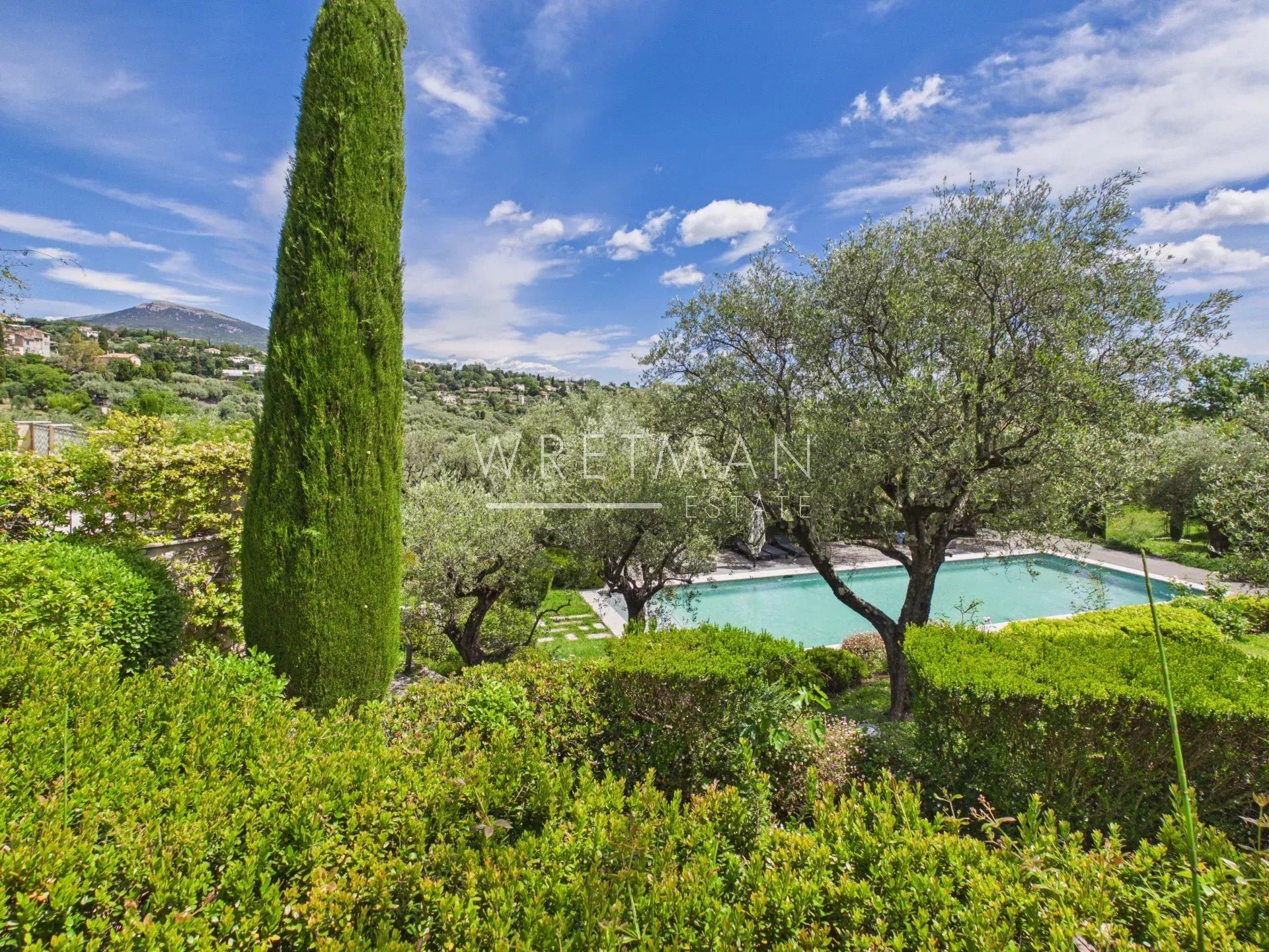 Maison à vendre, 338m², Châteauneuf-Grasse