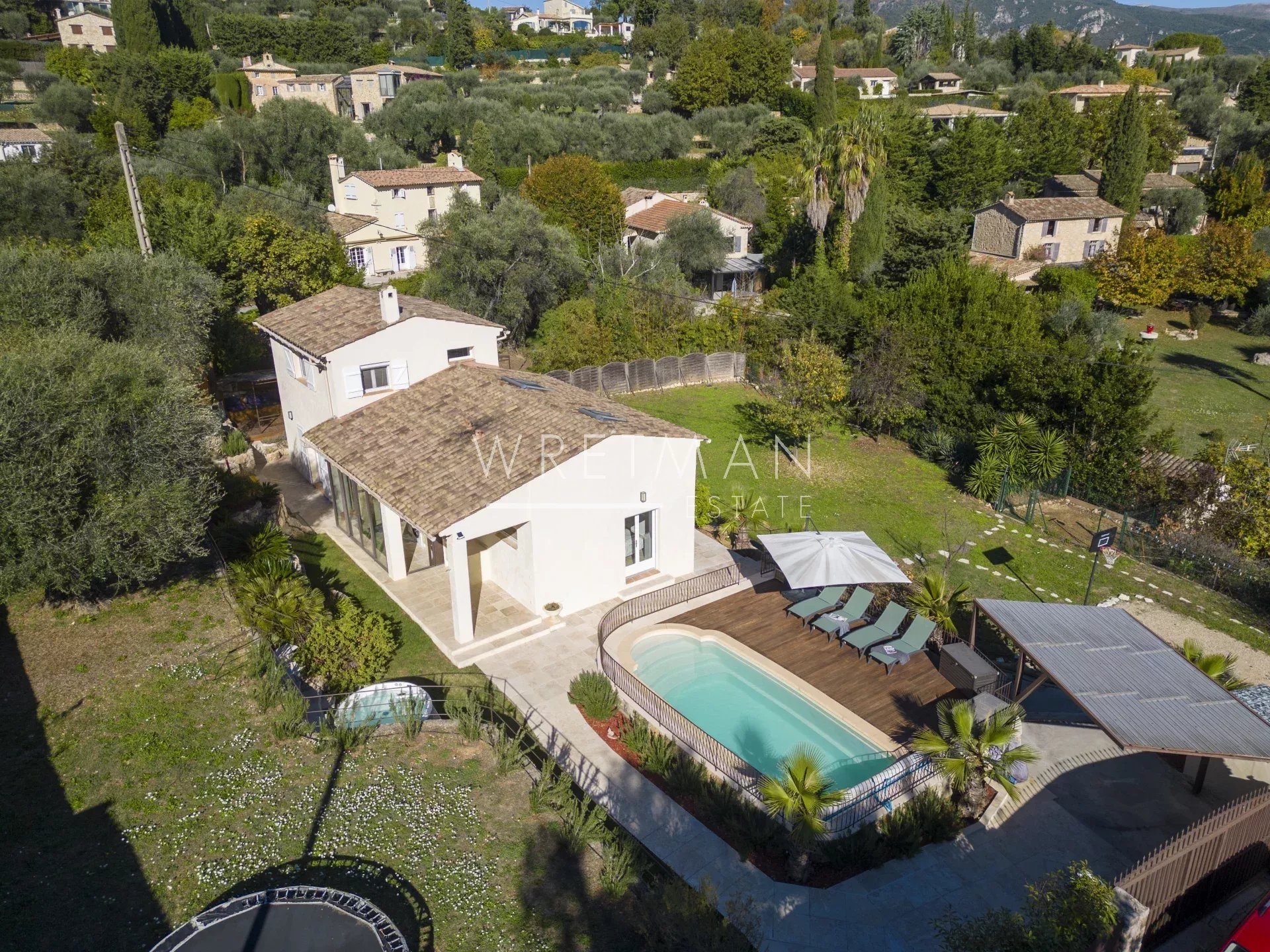 Maison à vendre, 149m², Le Rouret
