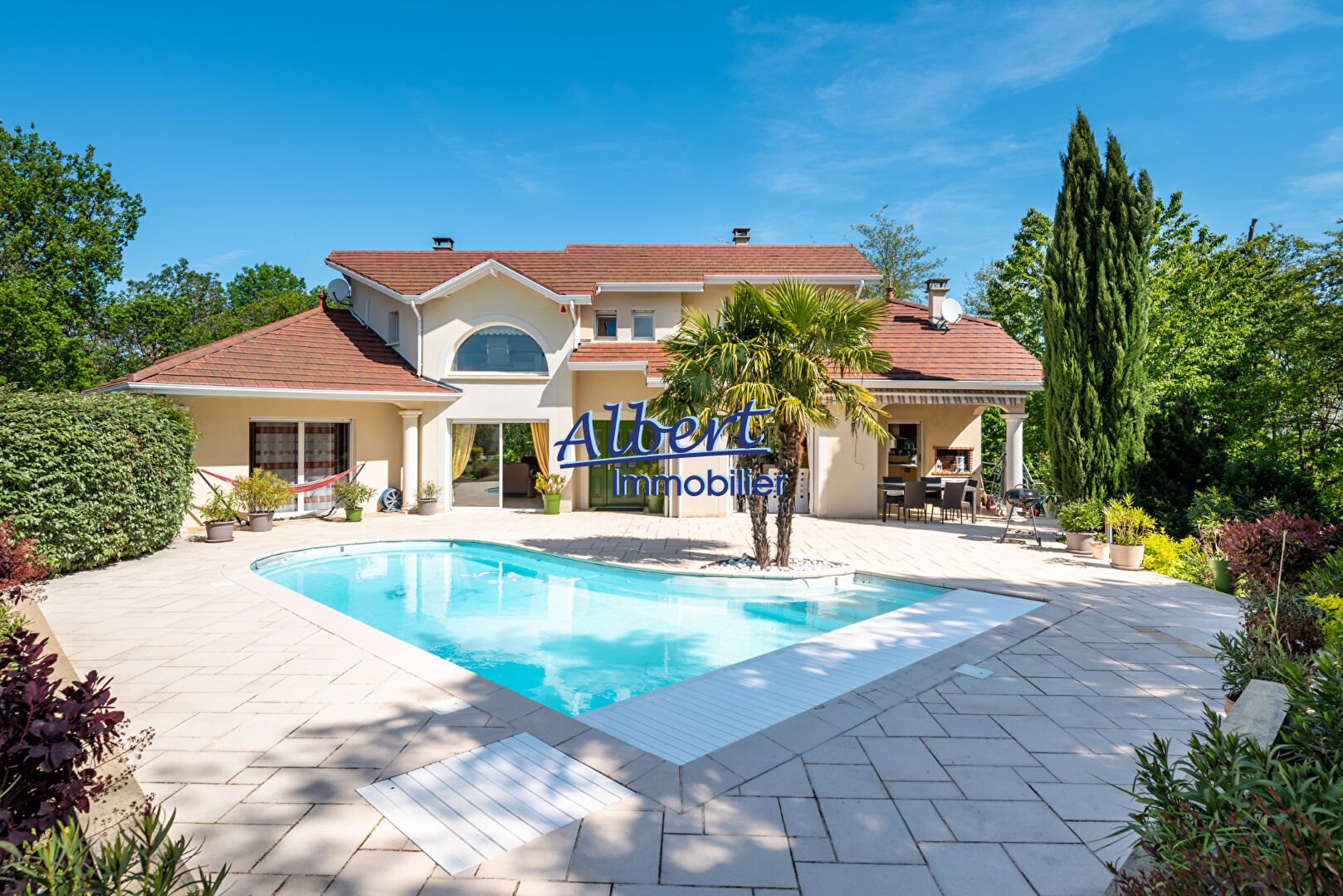 Maison à vendre, 255m², Saint-Bonnet-de-Mure