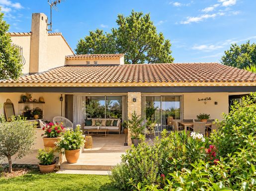 Maison 6 pièces 167 m² · à Six-Fours-les-Plages · 167 m² · 850 000 €