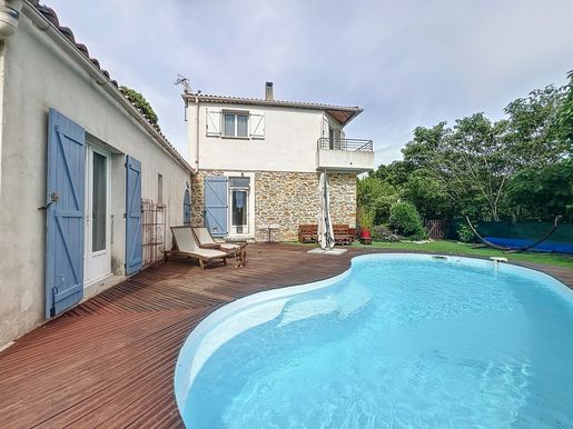 Maison 6 pièces 150 m² · au Castellet · 150 m² · 650 000 €