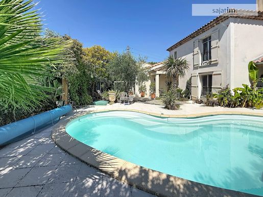Maison 5 pièces 120 m² · à Marseille 11ème · 120 m² · 729 000 €