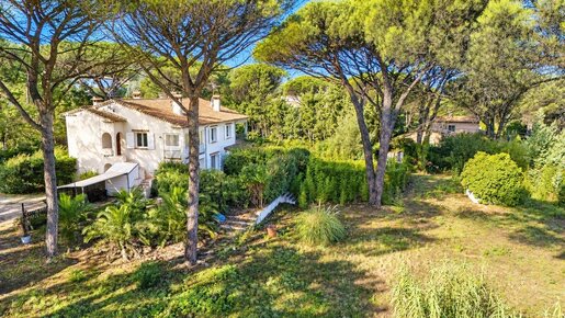 Maison 12 pièces 320 m² · à Gassin · 320 m² · 3 900 000 €