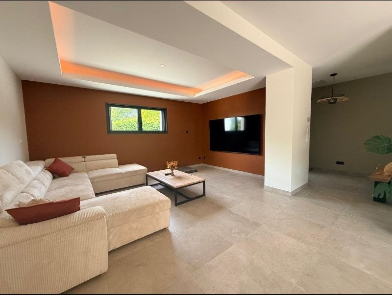Maison à vendre, 300m², Eyraud-Crempse-Maurens