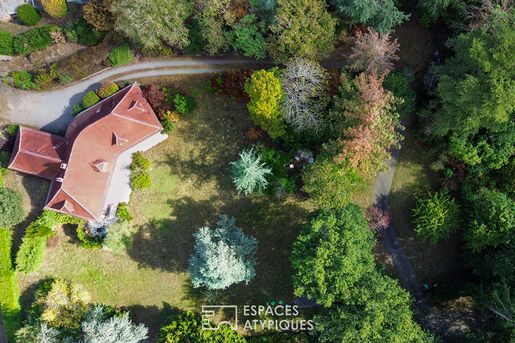 Maison 9 pièces 272 m² · à Orvault · 272 m² · 890 000 €