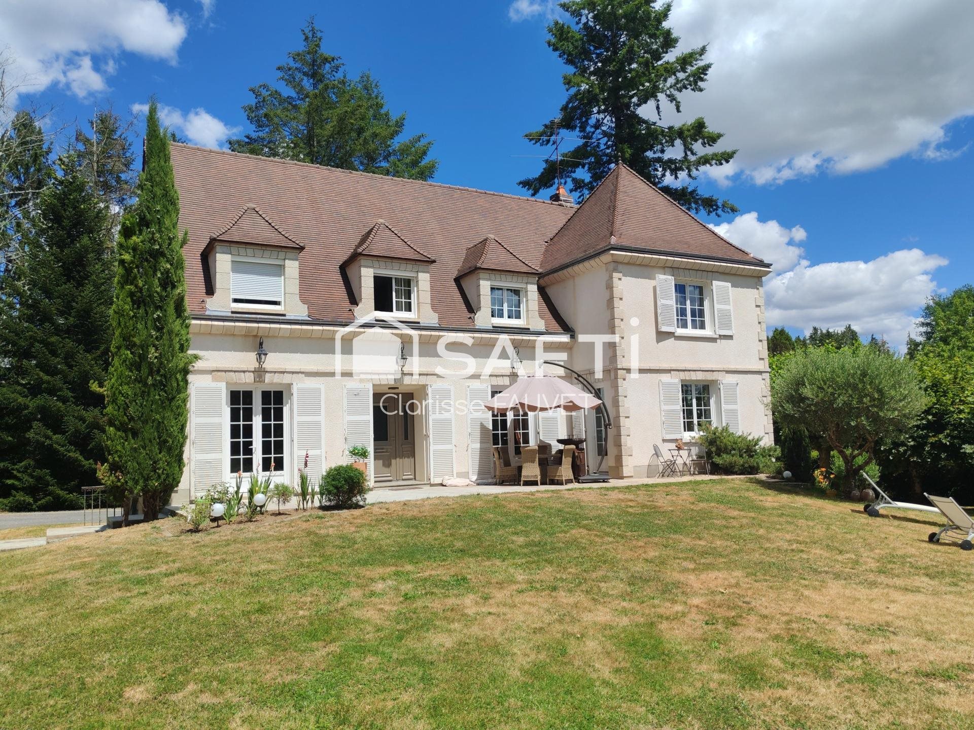Maison à vendre, 197m², Saint-Priest-Taurion