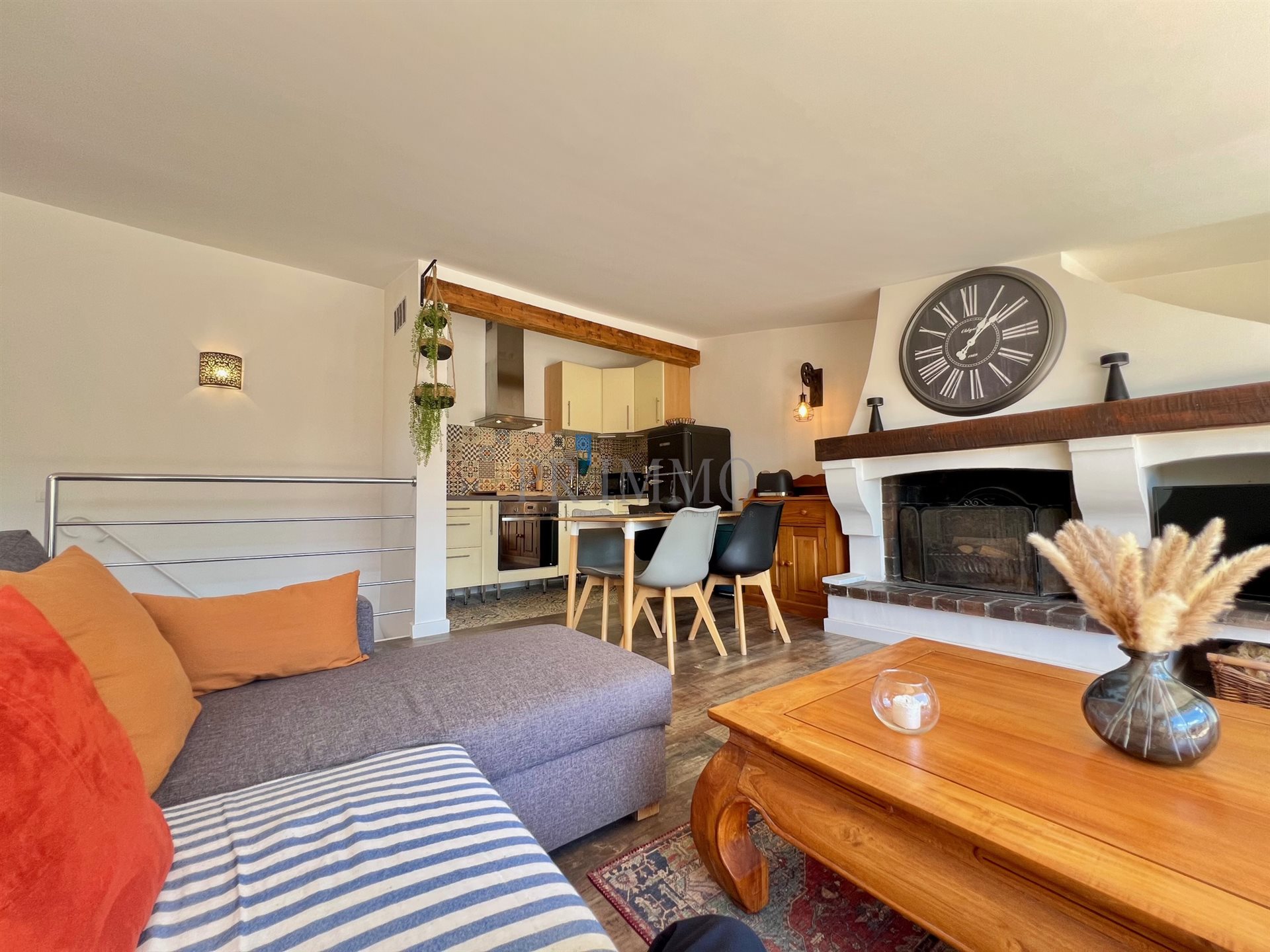 Appartement à vendre, 66m², Fréjus