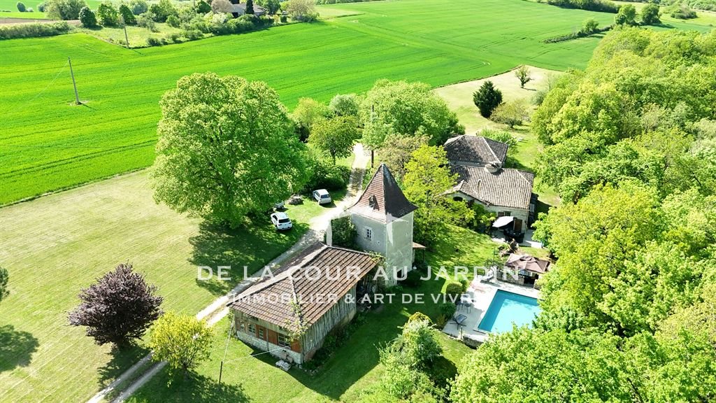 Maison à vendre, 292m², Bourg-de-Visa
