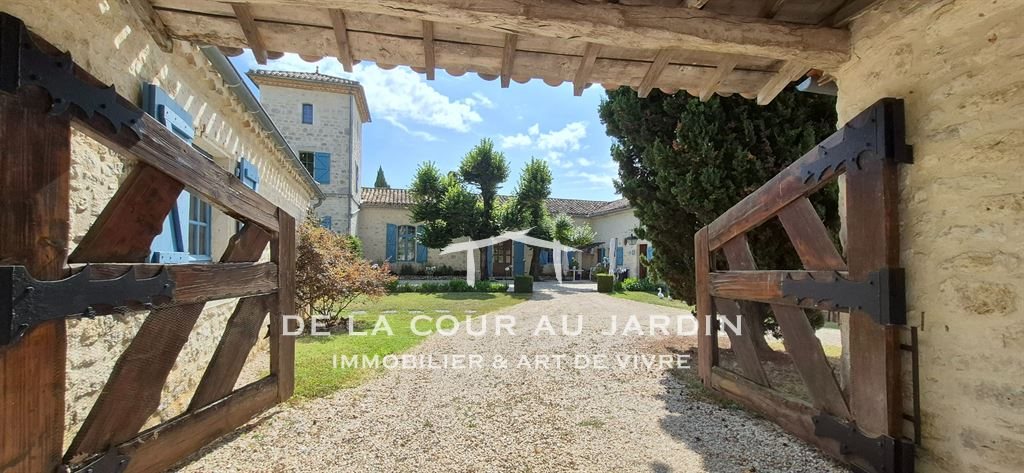 Maison à vendre, 364m², Montcuq