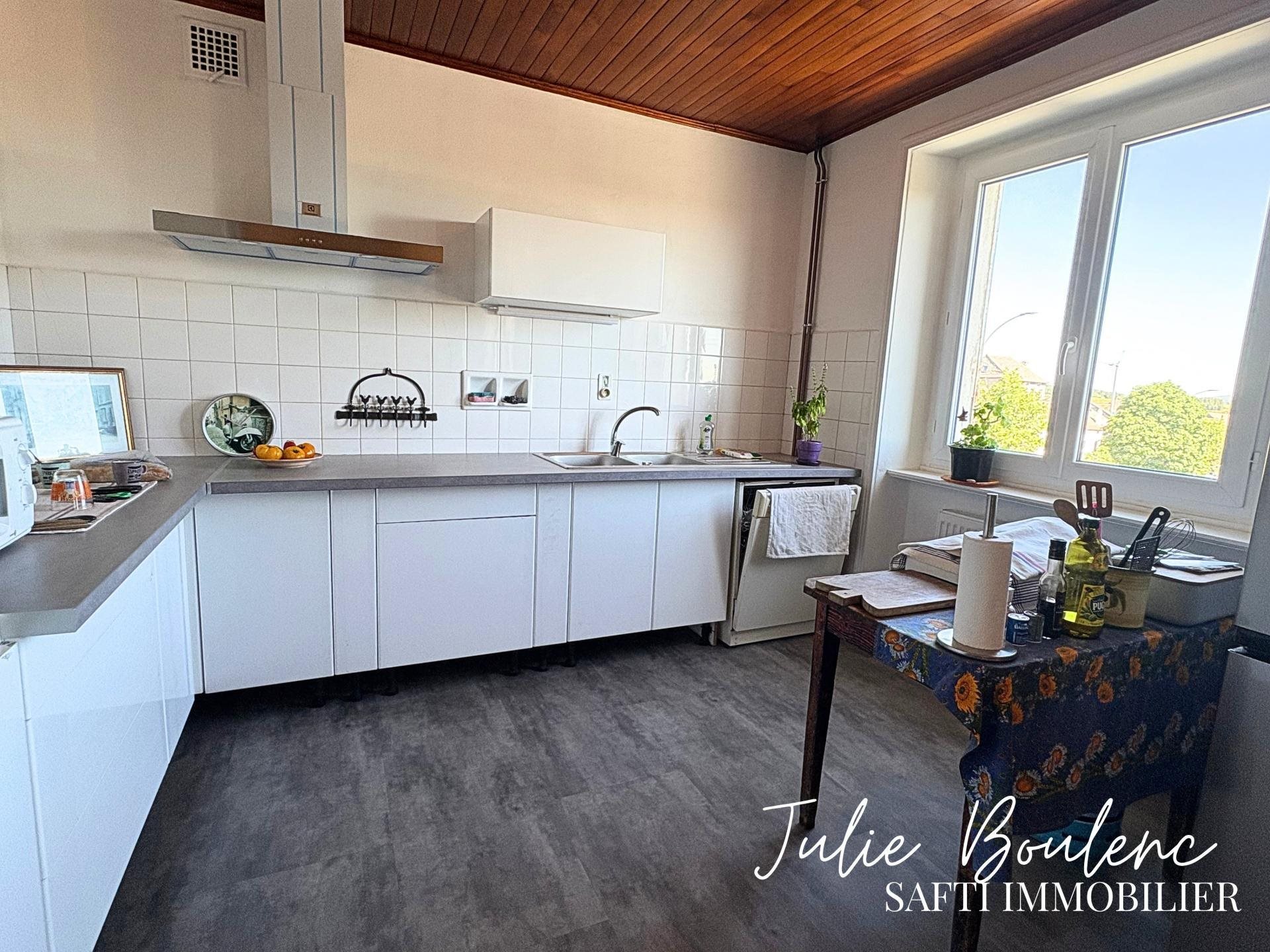 Maison à vendre, 259m², Fay-sur-Lignon