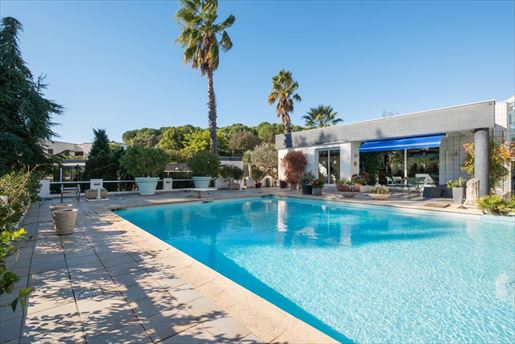 7 pièces 324 m² · à Montpellier · 324 m² · 850 000 €