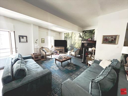 Appartement 7 pièces 121 m² · à Laval · 121 m² · 315 000 €