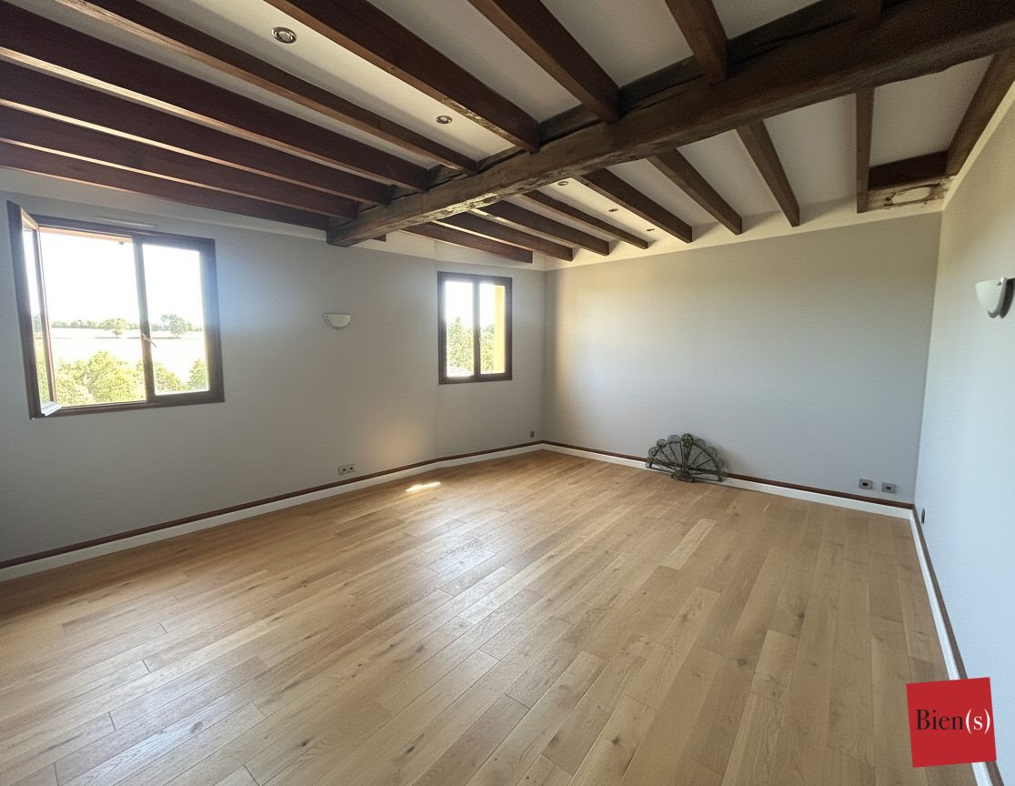 Maison à vendre, 120m², Parné-sur-Roc