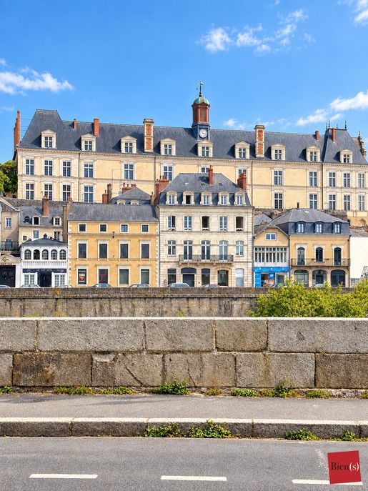 Appartement 5 pièces 131 m² · à Laval · 131 m² · 346 500 €