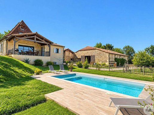 Maison 188 m² · à Villeréal · 188 m² · 650 000 €