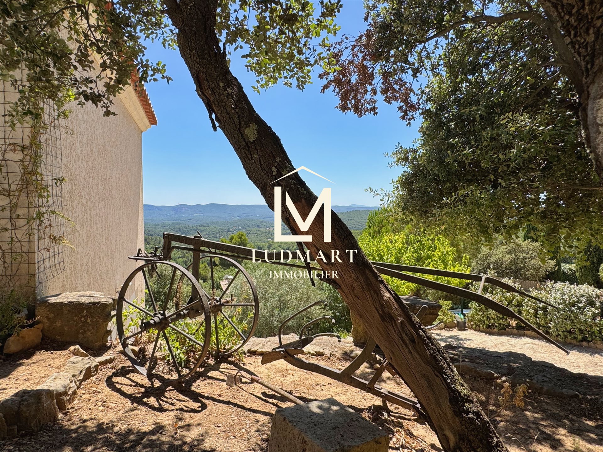 Maison à vendre, 275m², Lorgues