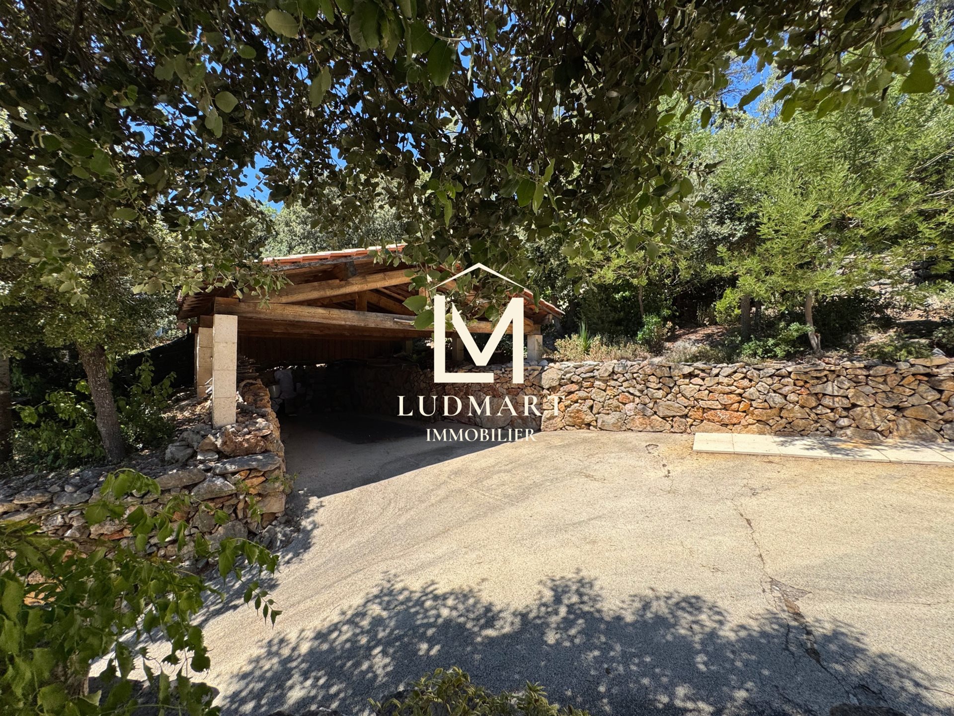 Maison à vendre, 275m², Lorgues