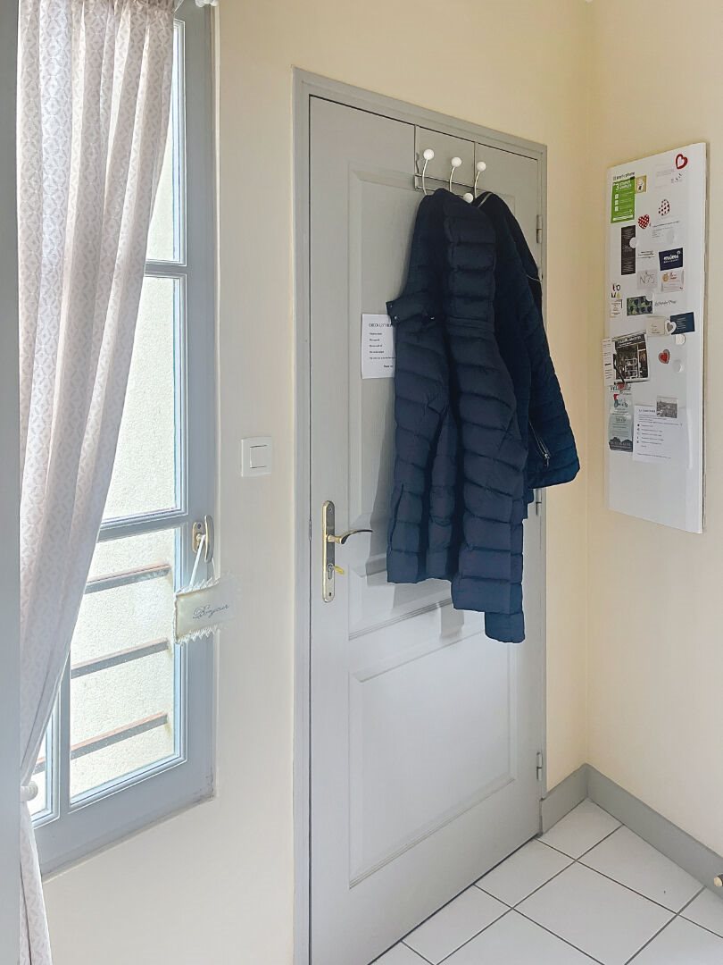 Three-room Apartment Intra Muros Teinturiers - View 5