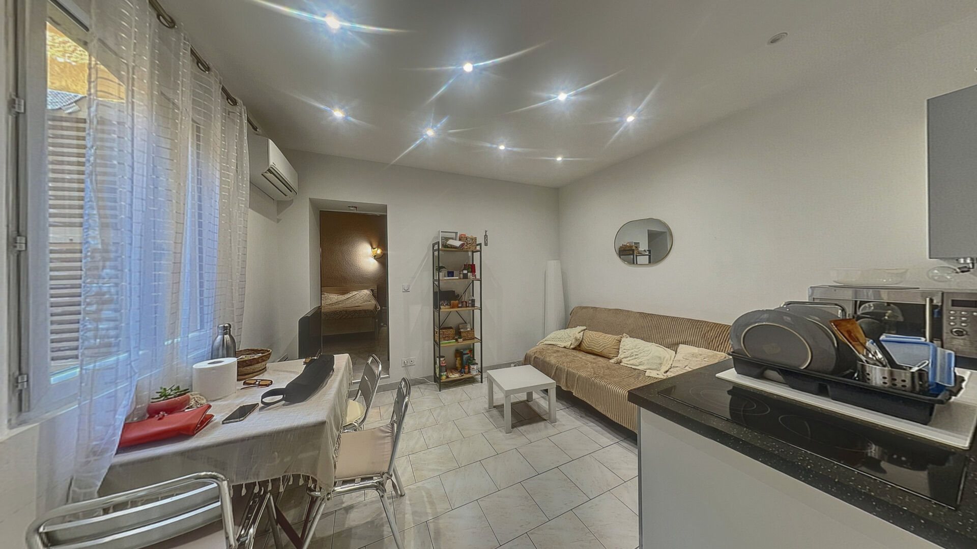 Appartement – Avignon, Jaurès - République, Quartier Centre - Vue 2