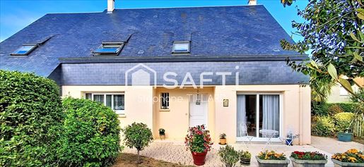 Maison 5 pièces 141 m² · à Cambes-en-Plaine · 141 m² · 455 000 €