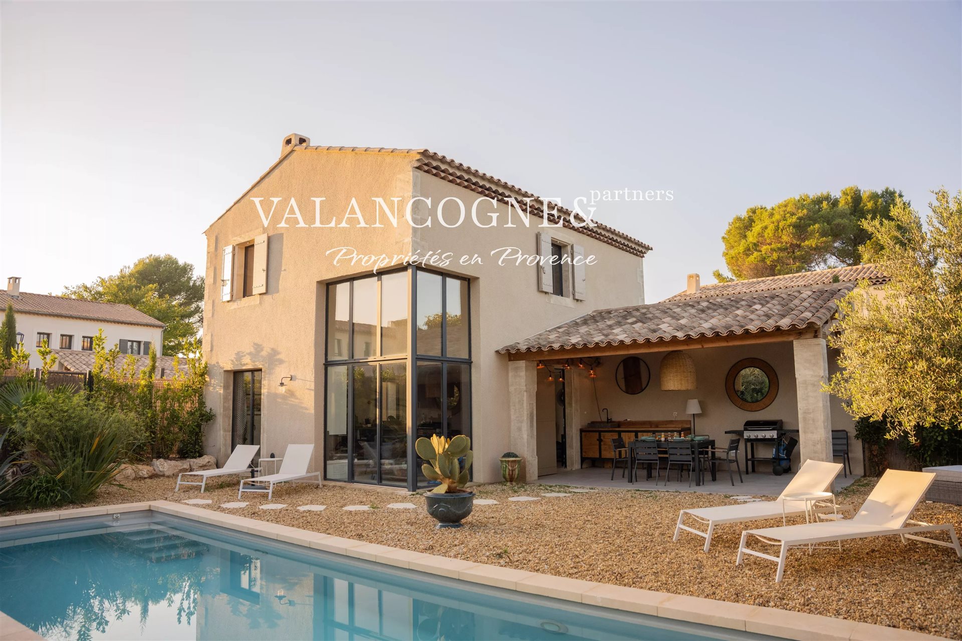 Maison à vendre, 100m², Eygalières