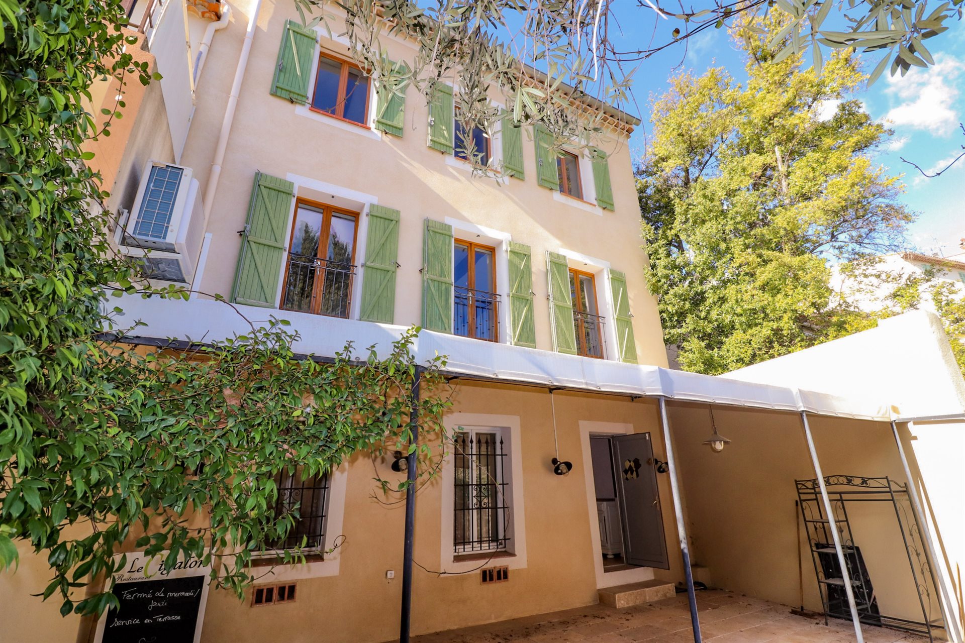 Maison à vendre, 200m², Flayosc