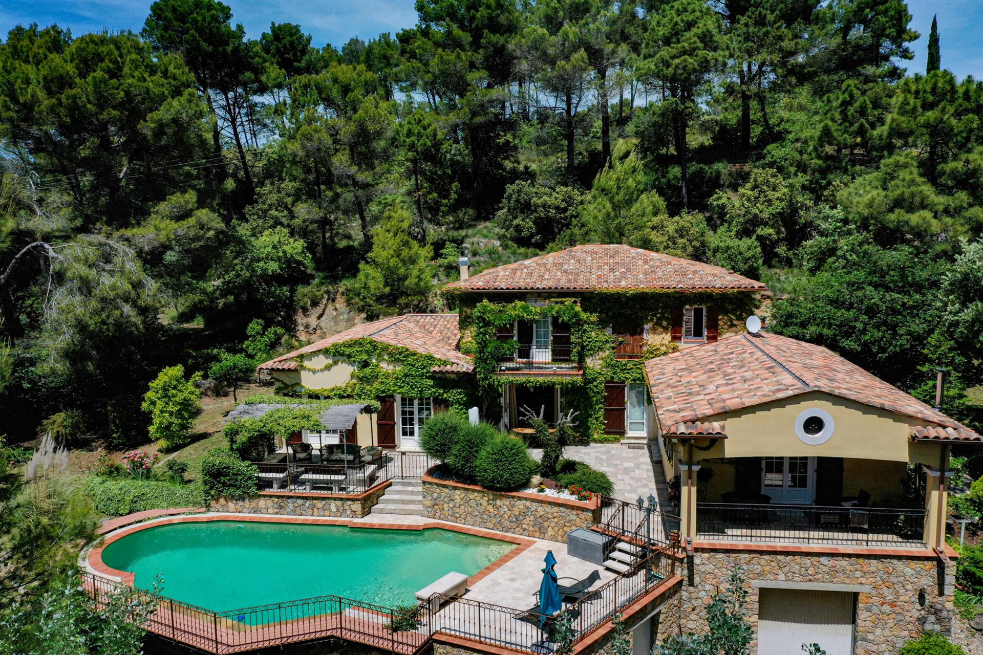 Maison à vendre, 250m², Flayosc