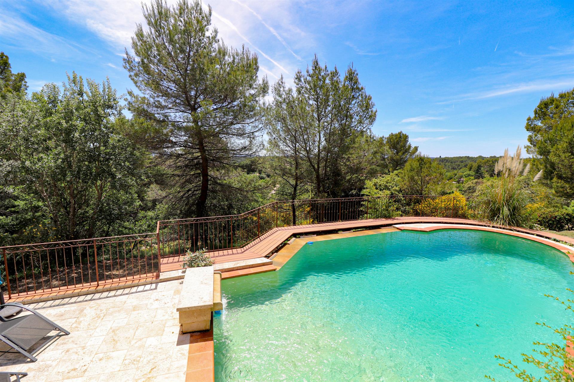 Maison à vendre, 250m², Flayosc