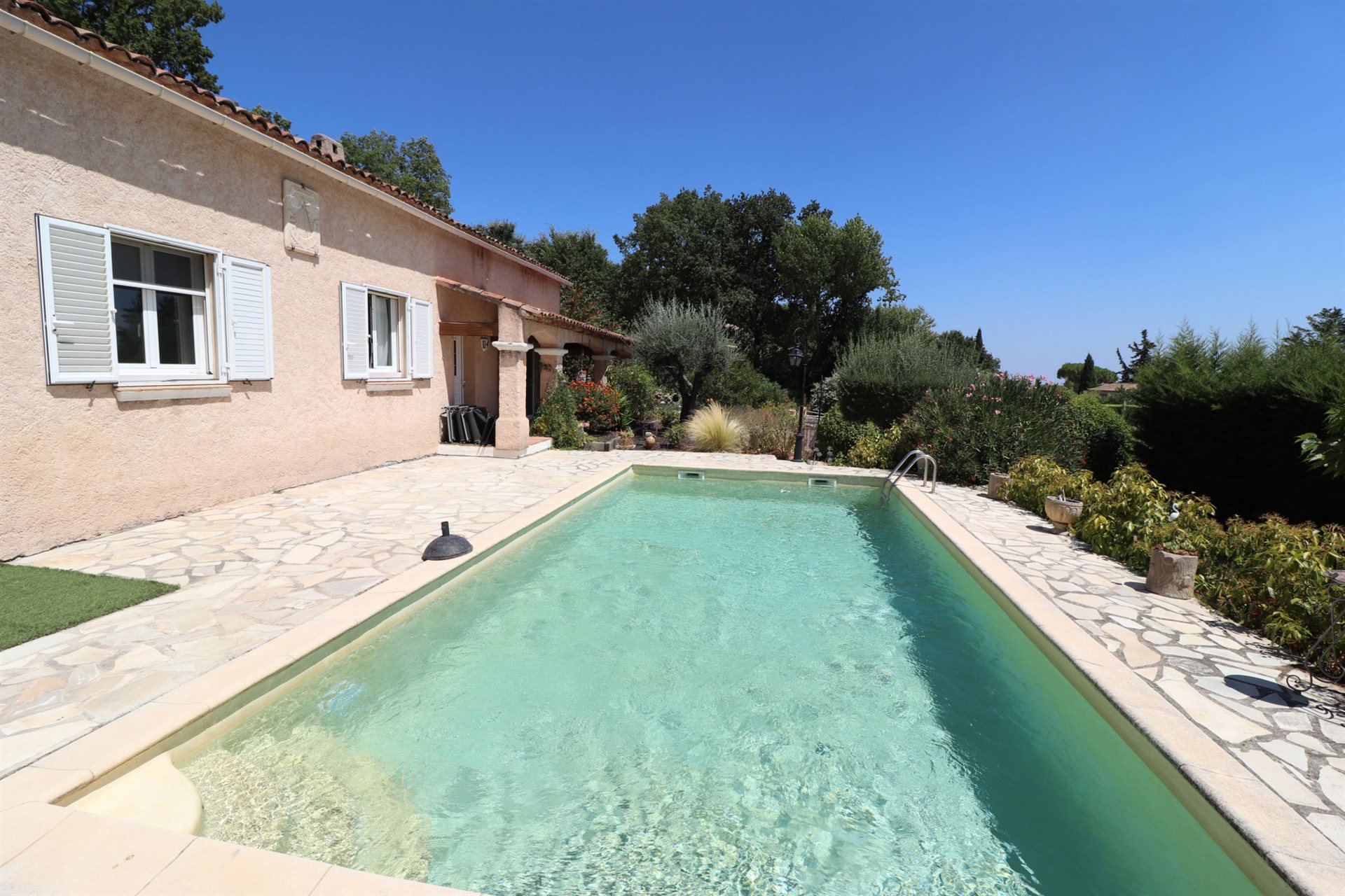 Maison à vendre, 136m², Flayosc