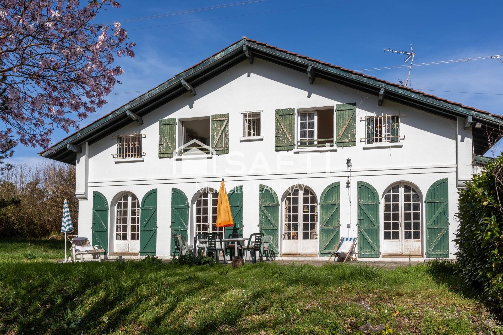 Maison à vendre, 232m², Ascain