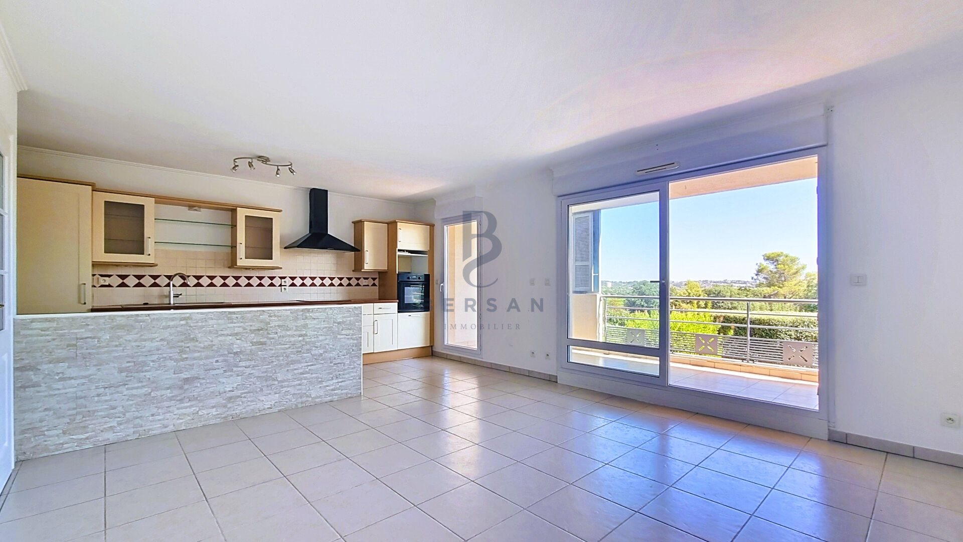 Appartement à vendre, 75m², Fréjus