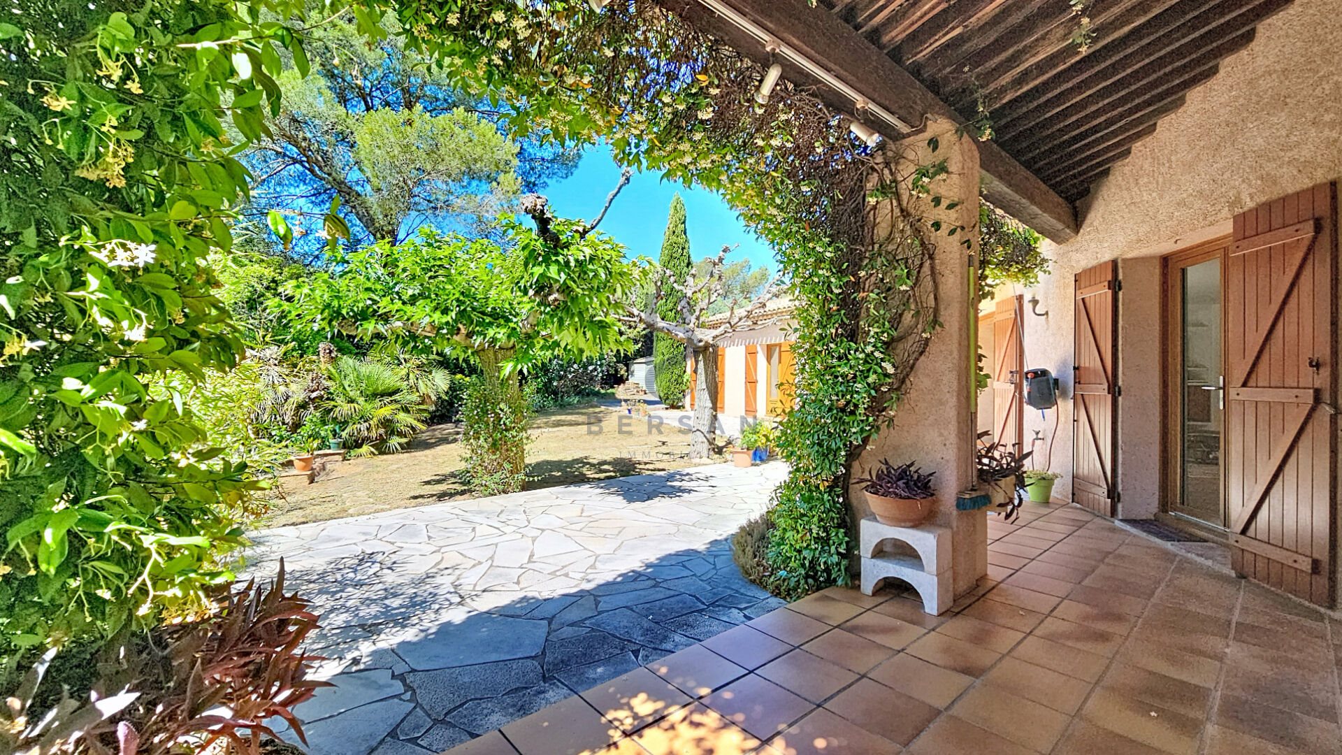 Maison à vendre, 157m², Fréjus