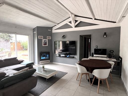 Maison 3 pièces 70 m² · à Ludon-Médoc · 70 m² · 282 000 €