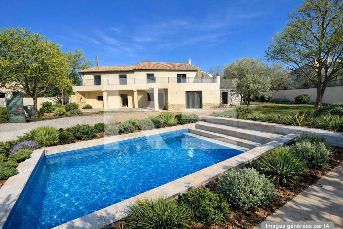 Maison à vendre, 192m², Nîmes
