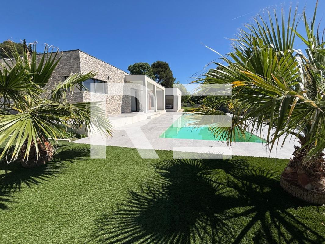 Maison à vendre, 230m², Nîmes