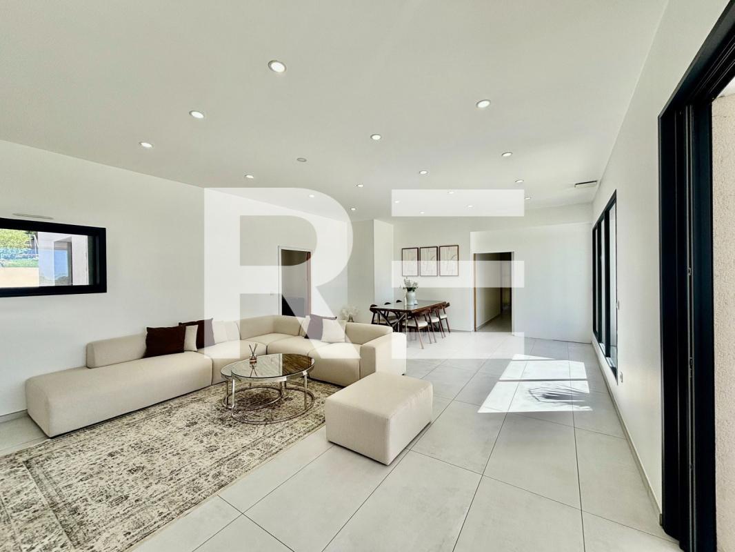 Maison à vendre, 230m², Nîmes