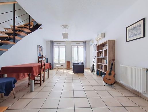 Appartement 5 pièces 88 m² · à Nîmes · 88 m² · 225 000 €