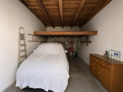 Parking 24 m² · à Nîmes · 24 m² · 37 000 €