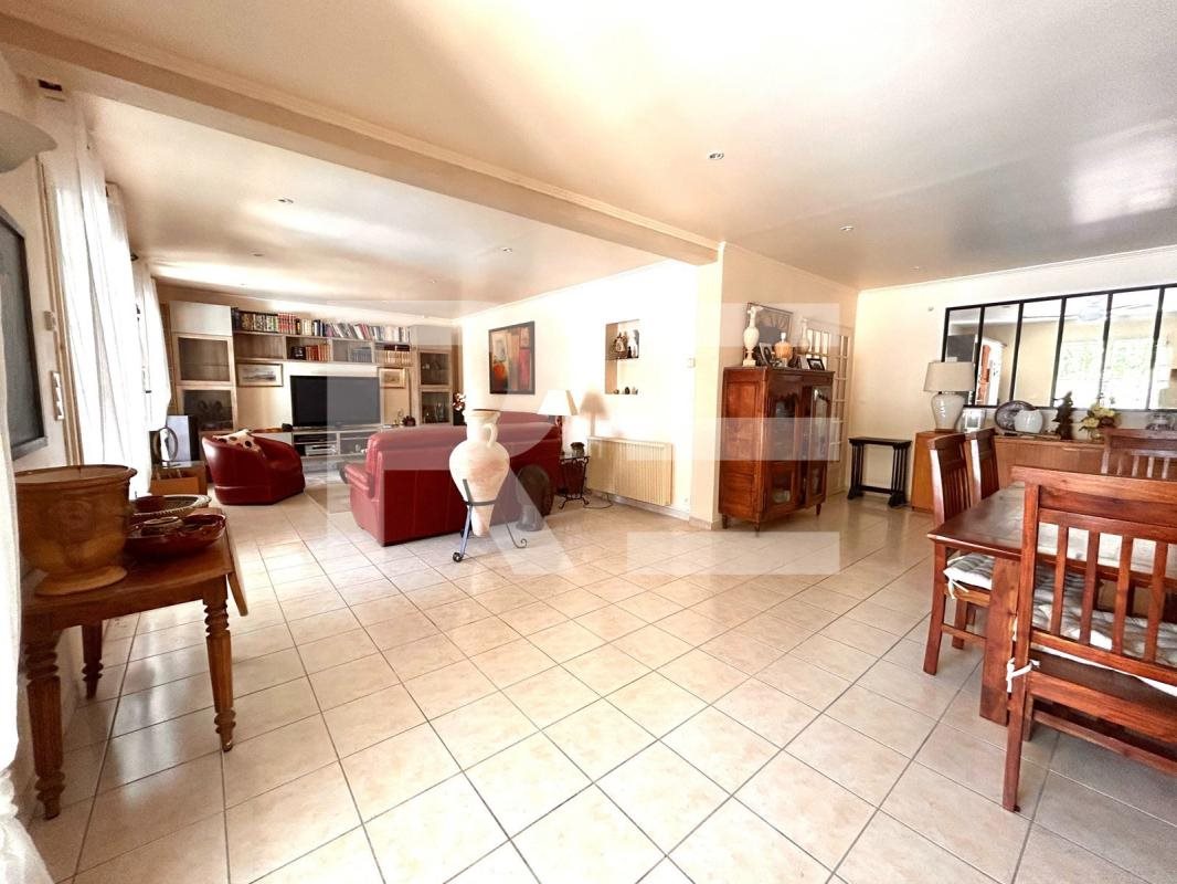 Maison à vendre, 182m², Durfort-et-Saint-Martin-de-Sossenac